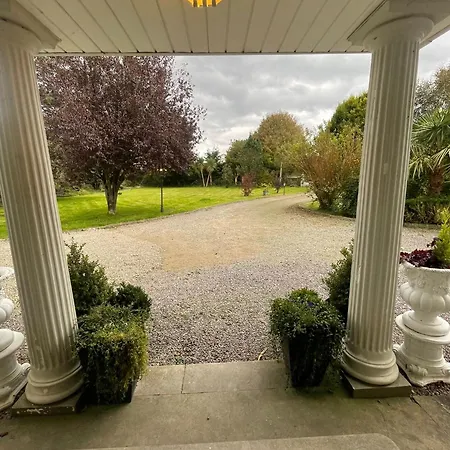 Elder Grove House * קאסל איילנד