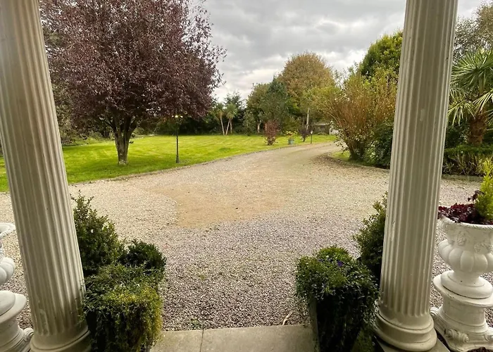 Elder Grove House * Castleisland